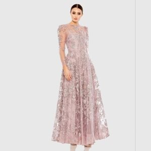 Mac Duggal Stunning Evening Gown NWT Lilac